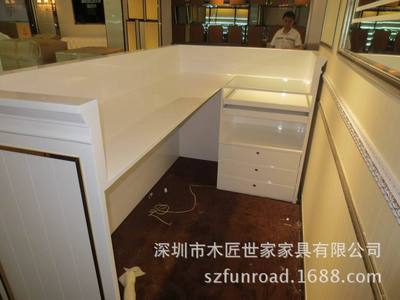 匠心定制，深圳木匠世家 1706號木質展柜，15天交付，180天超長保修
